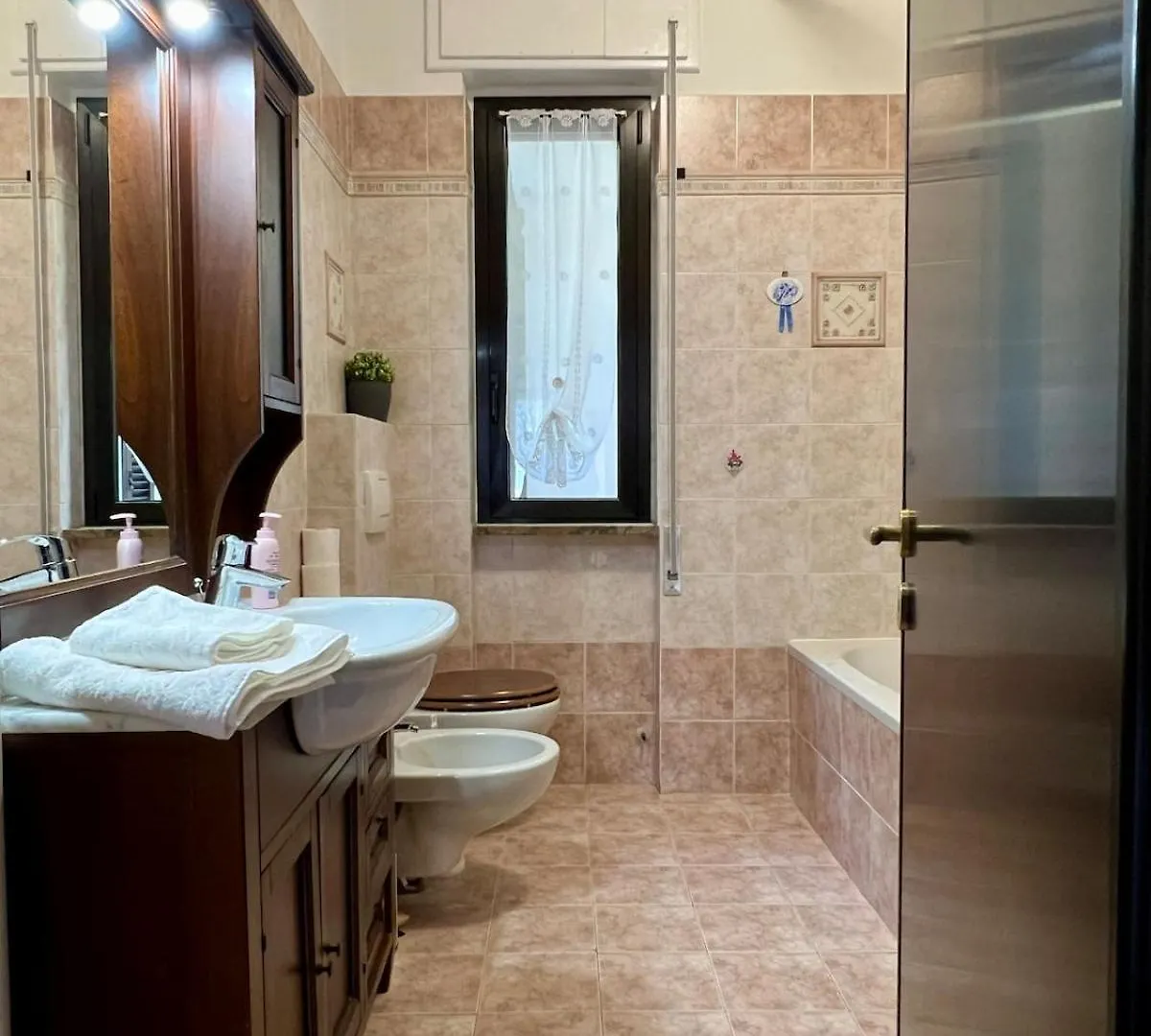 Apartment Ferienwohnung Nuvola House Mandello del Lario Italien